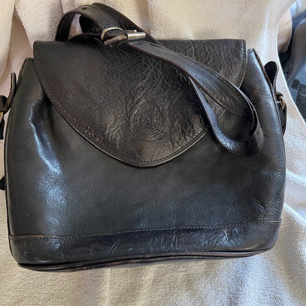 BLack Leather purse Ginnie Johansen with Shoulder Strap